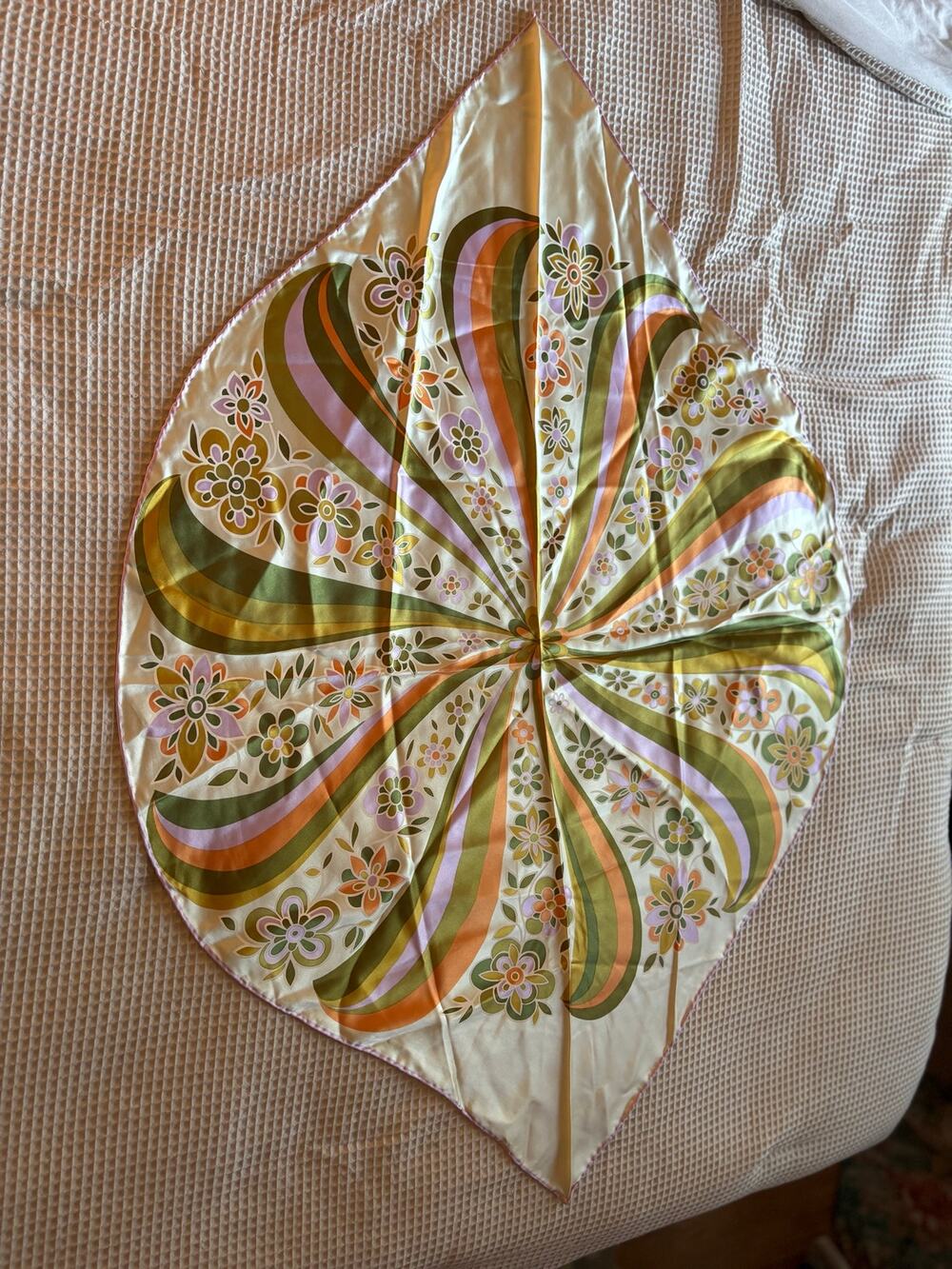 Vintage Retro Floral Paisley Leaf Shaped Scarf Textile Boho